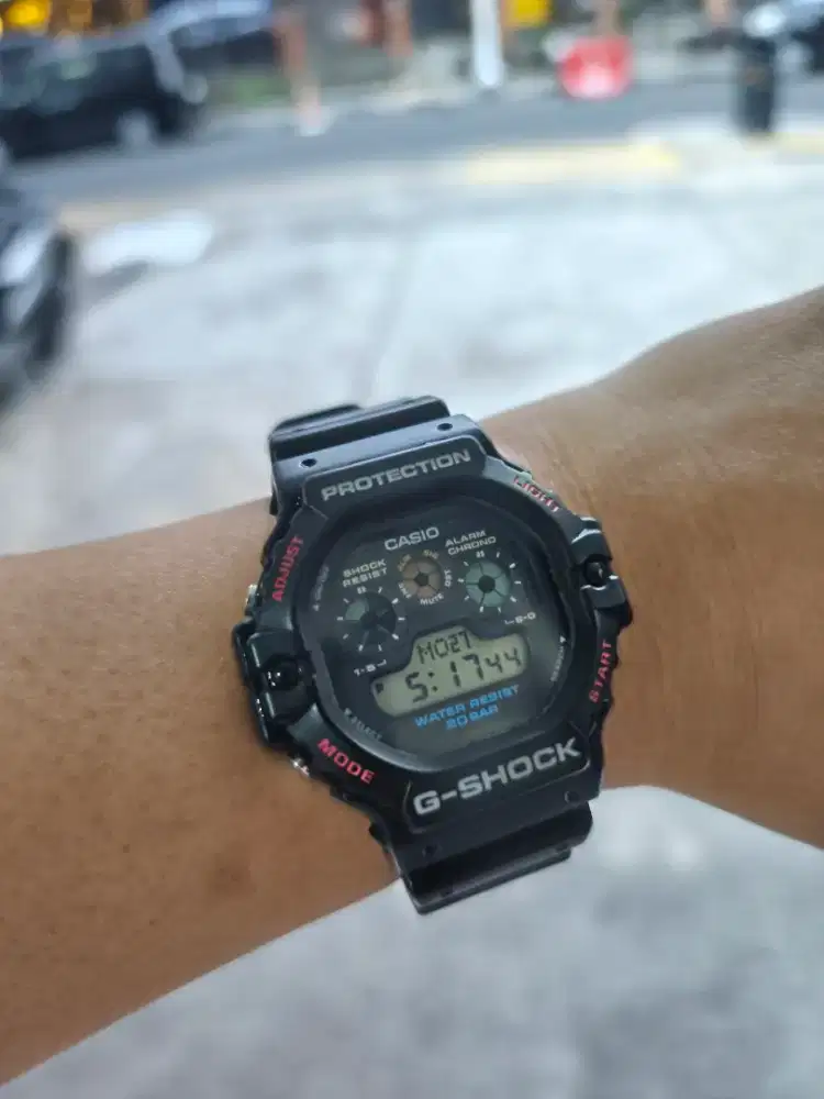 Jual jam Casio G-SHOCK DW-5900 bekas seken mulus siap pakai ...