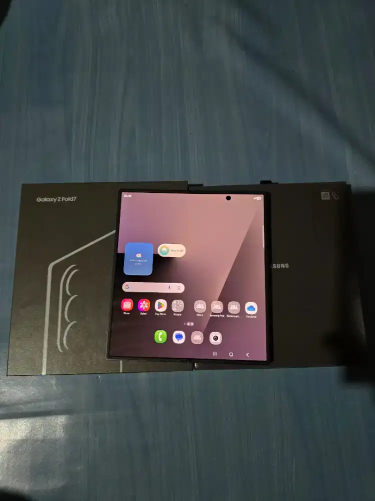 Samsung Z Fold 7 5G 12/512GB SEIN Umur 3 Hari Like New