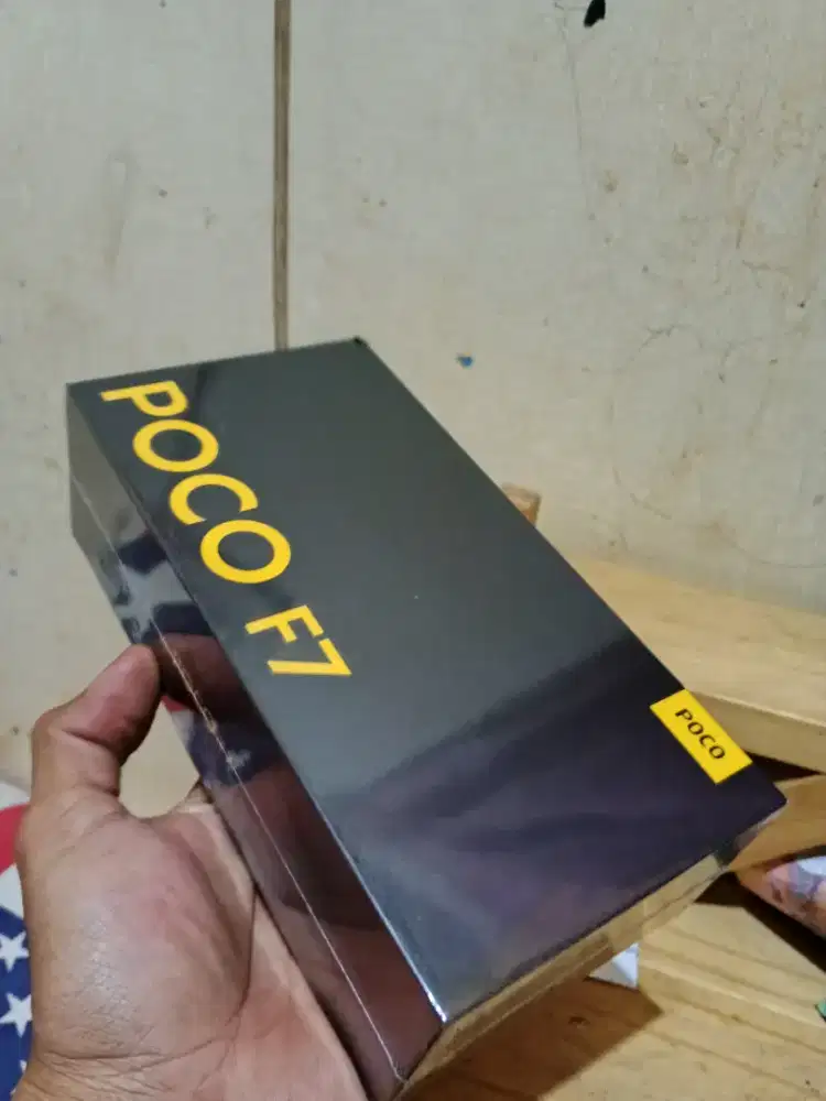 Poco F7 12/512 putih termurah