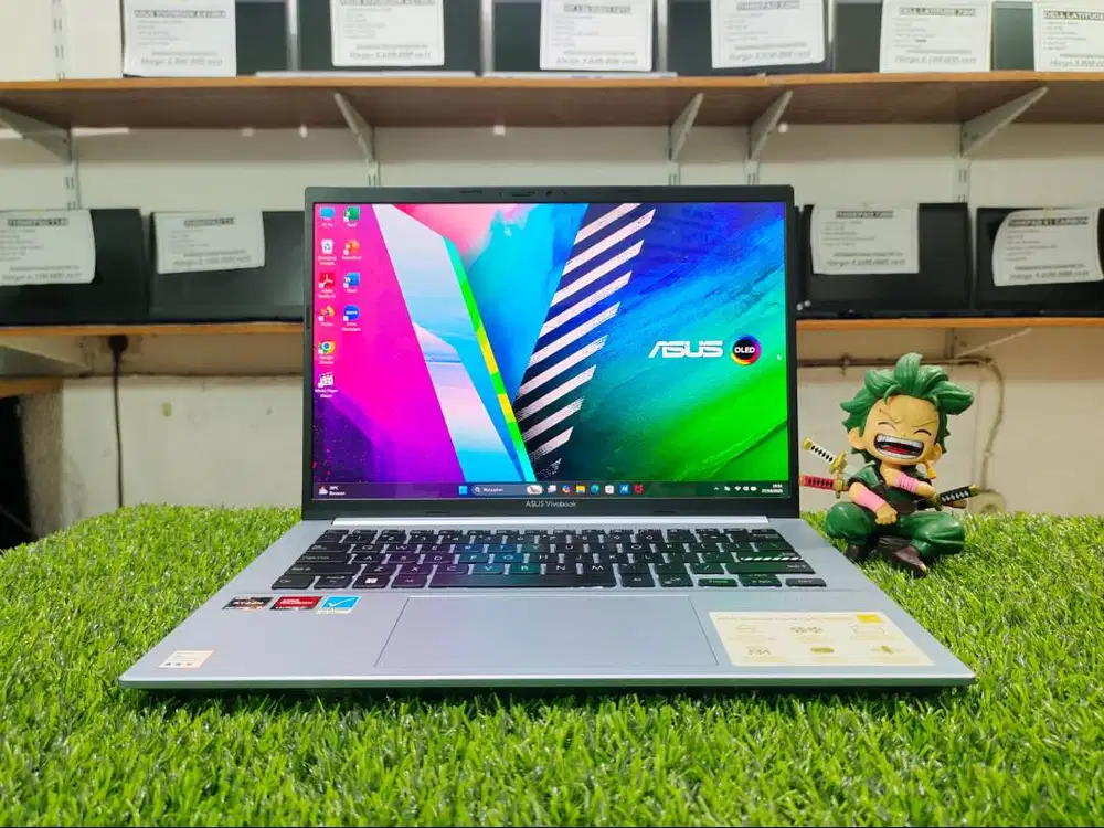 Laptop bekas ASUS VIVOBOOK PRO 14 OLED AMD Ryzen 5-5600H Ram 8GB