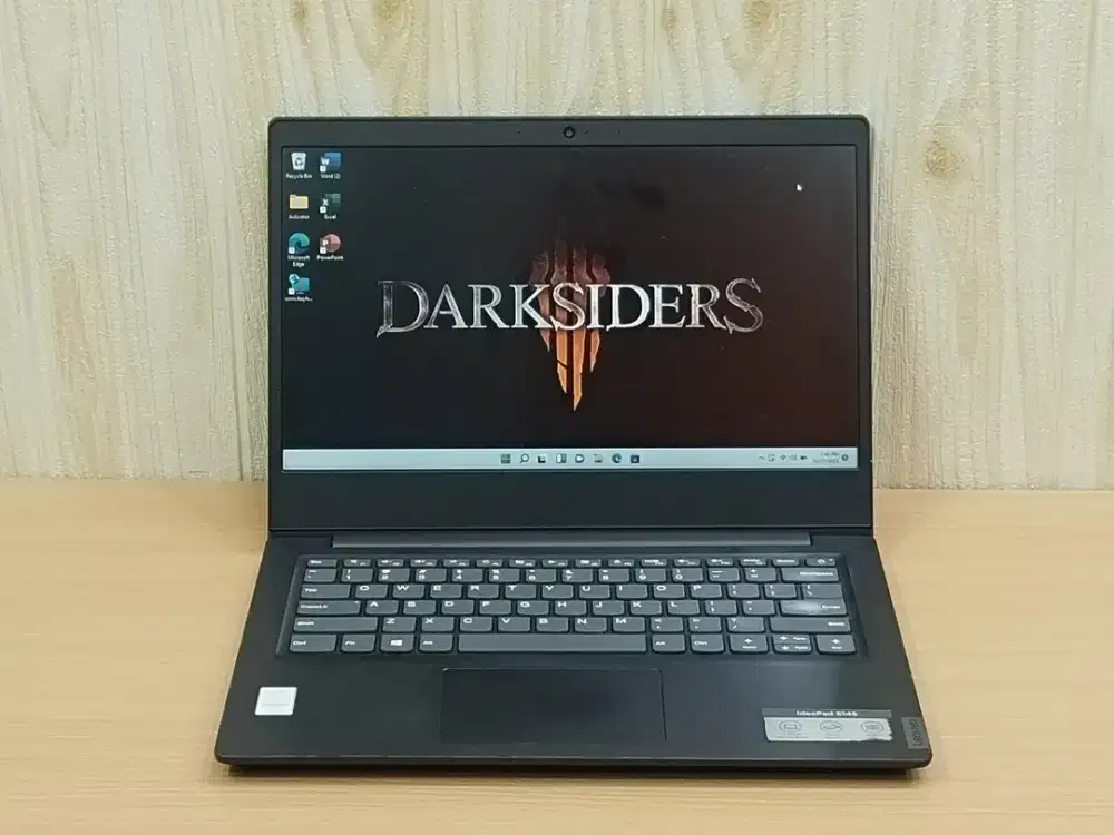 LENOVO S145 AMD RADEON R5 GRAPHIS AMD RADEON R7-M440