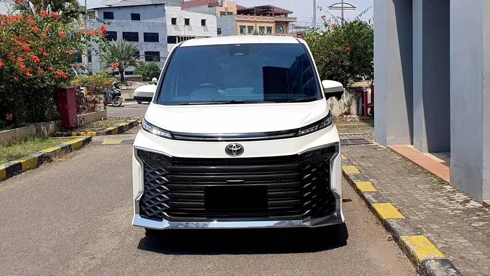 Toyota All New Voxy TSS Camera360 Putih 2023 Gress Like New Record