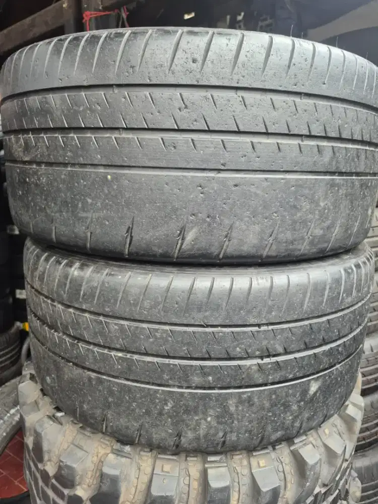 Ban copotan mercy Mechlin pilot sport Cup2 265/35 R20 80% 2021..2pcs