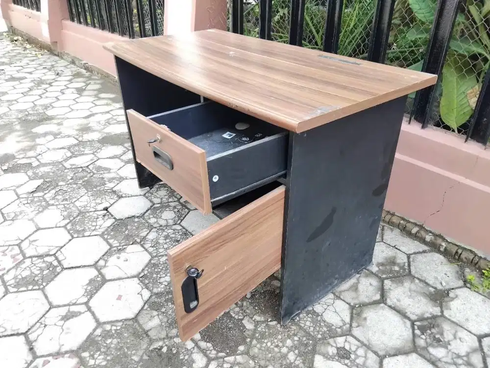 meja kantor murah