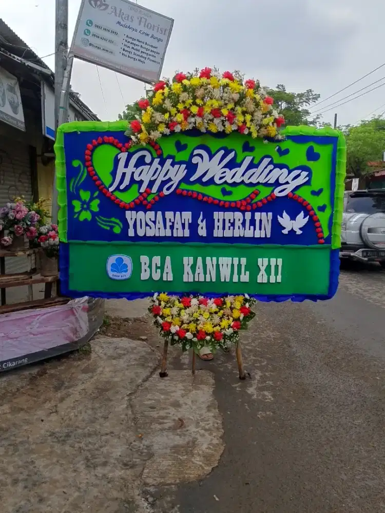 Karangan bunga papan