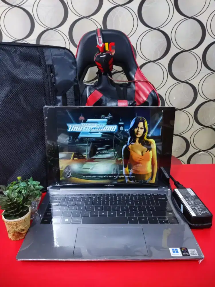 Laptop GEN 10 ADVAN Workpro PLUS LIKE NEW [RAM 8GB/SSD]
