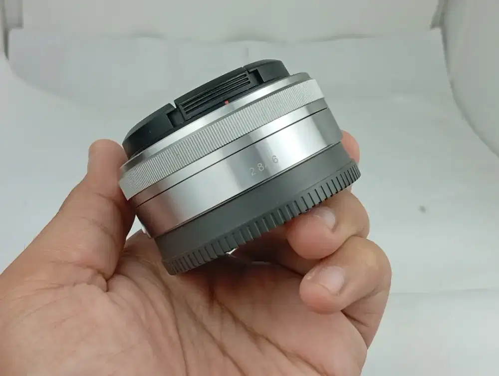 Lensa Wide Sony Mirrorless E Mount 16mm F2.8 Bisa untuk Sony A6000 dkk