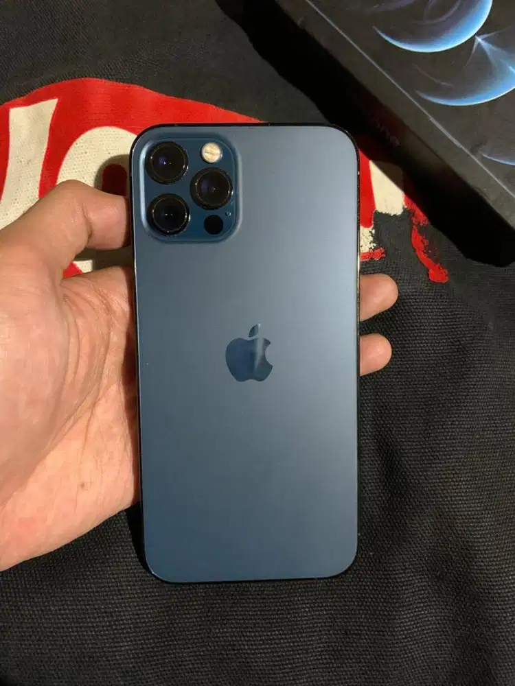 iPhone 12 Pro 256gb inter good condition