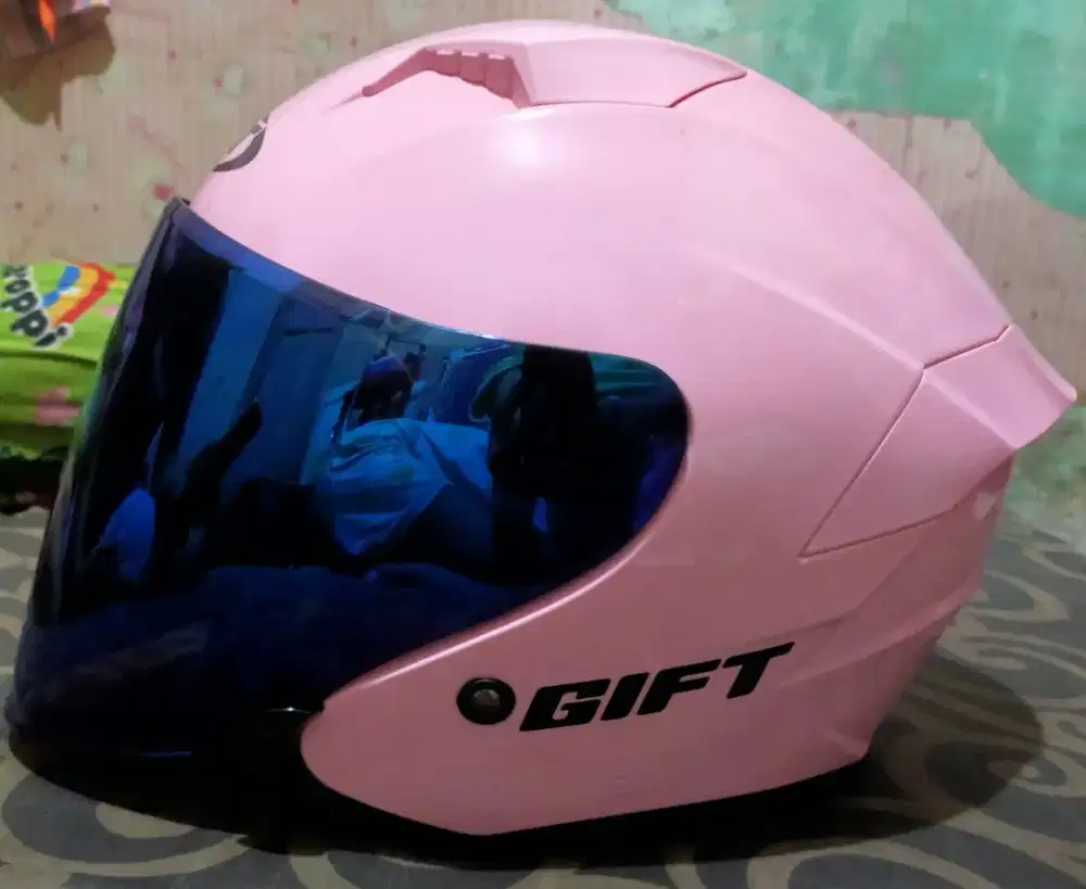 Jual helm Gift warna pink