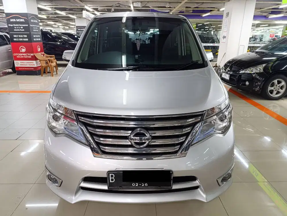 TDP 12 juta Nissan Serena HWS Facelift 2.0 AT Tahun 2015/2016