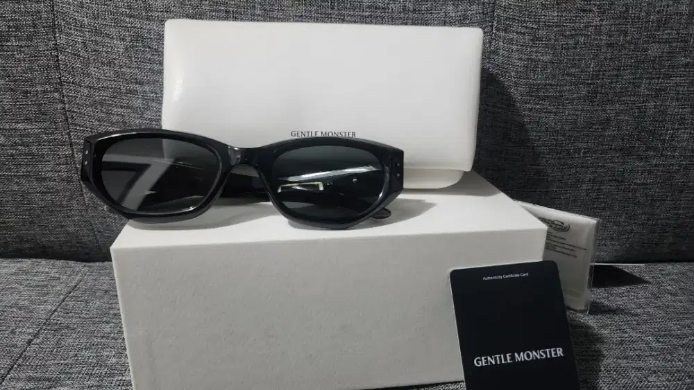 Gentle Monster Benven-01