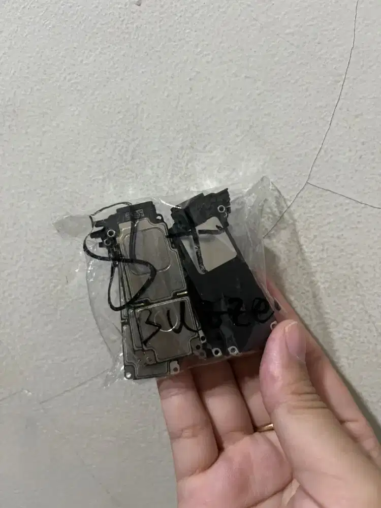 buzzer iphone 8 plus