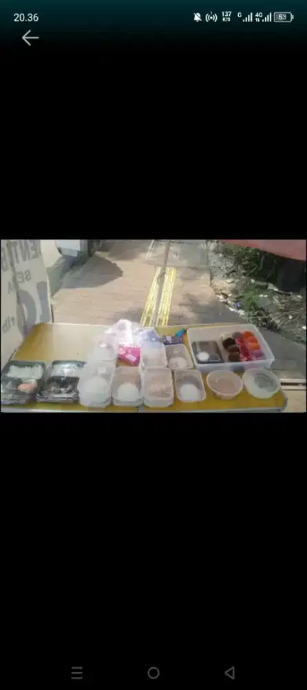 DICARI KARYAWAN JUALAN NASI BENTO