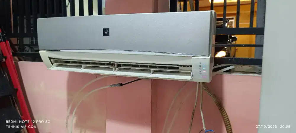 Ac sharp plasma 1.pk kondisi baik garansi VIP ( 1/2.THN )