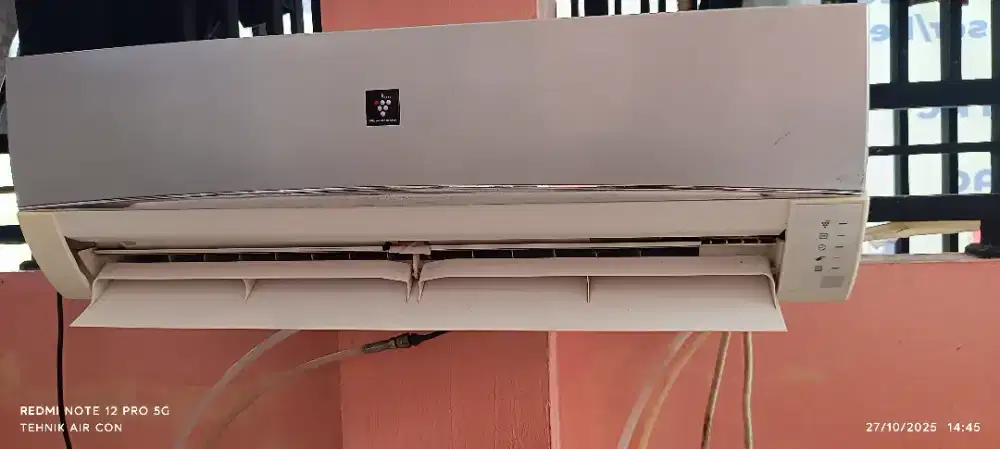 Ac sharp plasma 1.pk kondisi baik garansi VIP ( 1/2.THN )