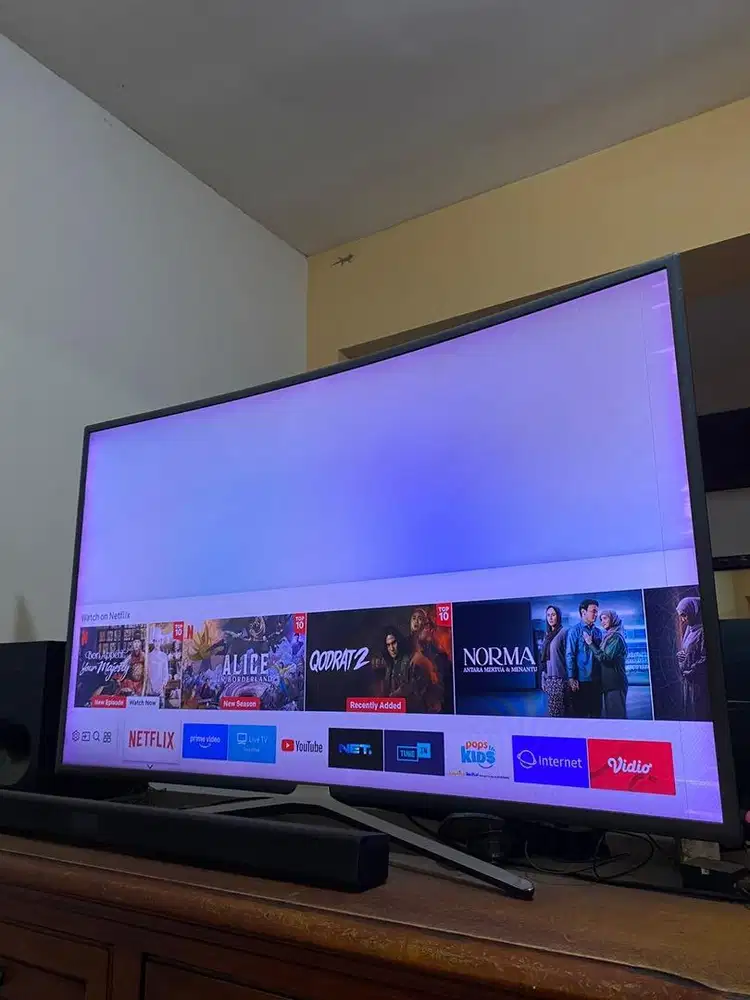 TV SAMSUNG 55inc curve