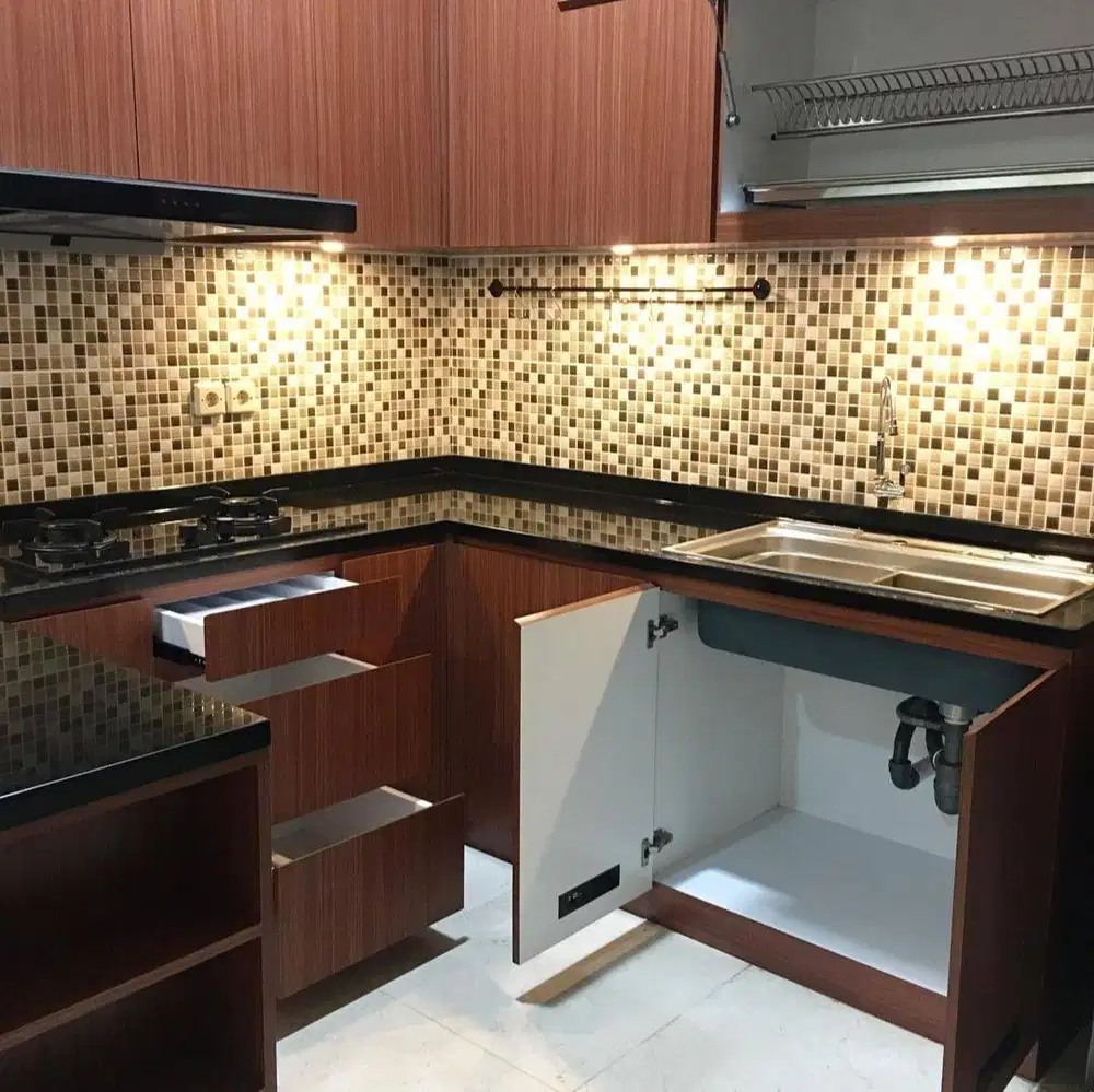 Custom Interior Kitchen Set, Backdrop TV, Lemari, Wardrobe, Kitchenset