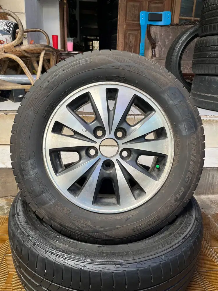Velg Oem Original Innova V ring 15/r15 Inlcude ban Dunlop Sp Touring