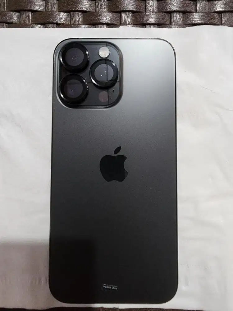 iPhone 15 Pro Max 256 Black Titanium  ex ibox