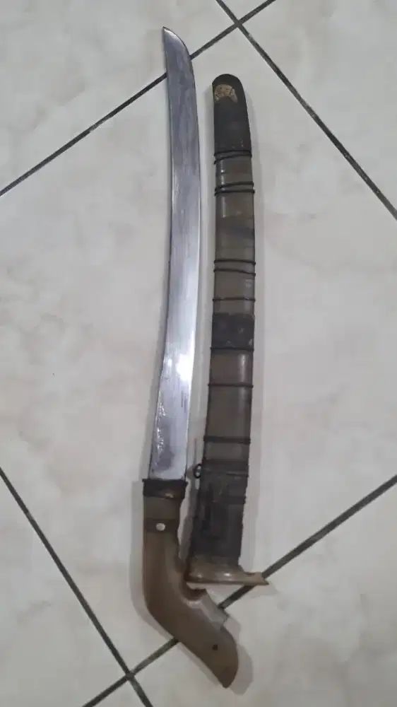 Golok Panjang Antik