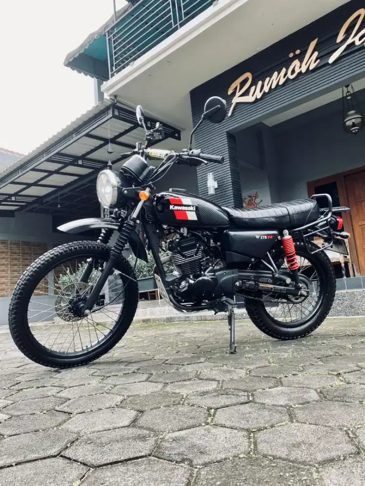 Kawasaki w175 TR