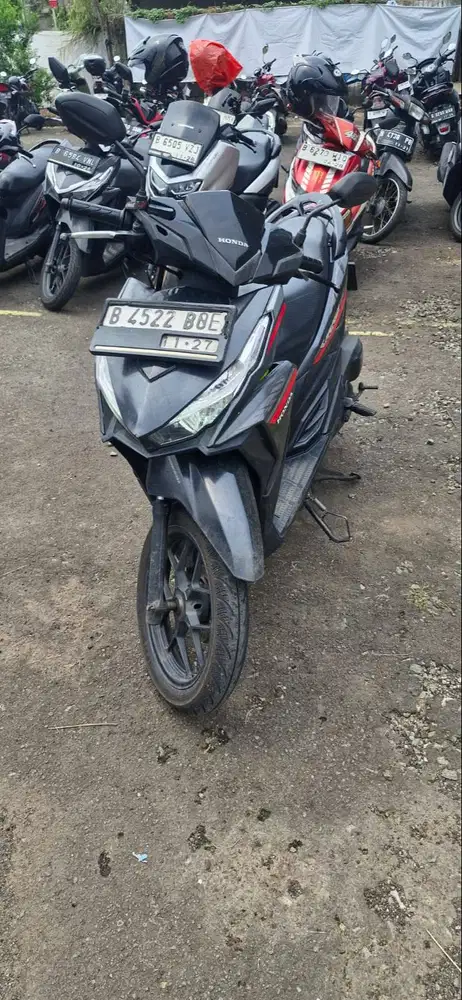 Honda Vario 125 LED OLD TAHUN 2017