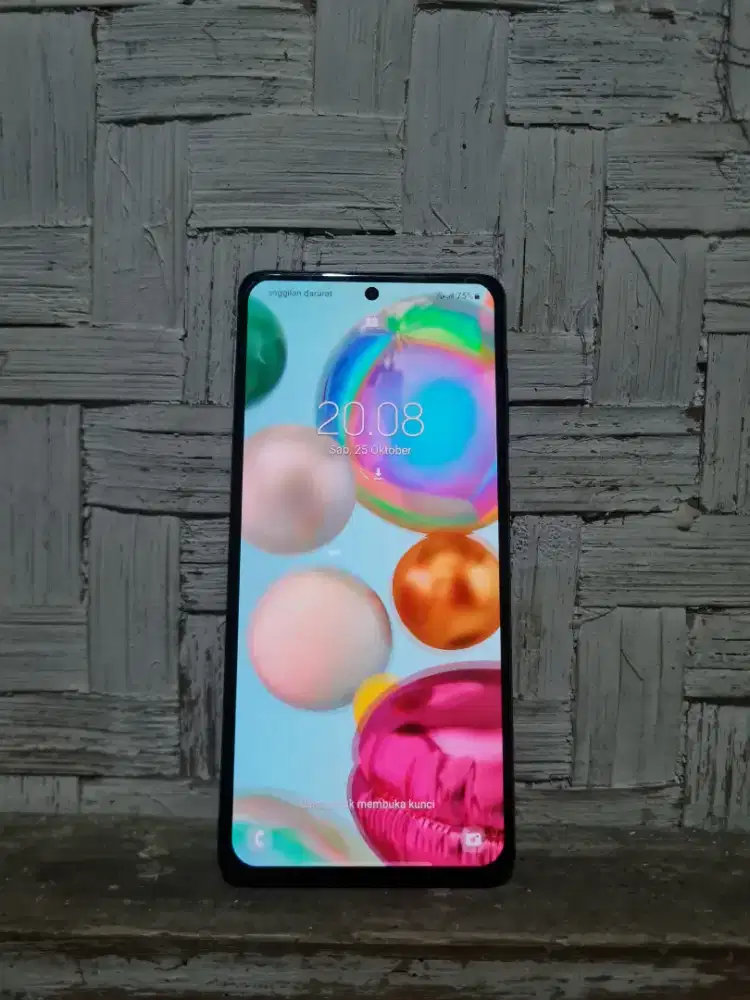 Samsung a71 NFC 8+8/128 Gb minus