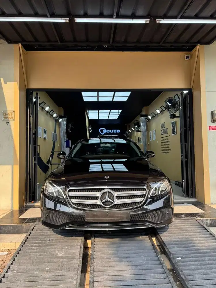 Mercedes-Benz E 200 2018 ( Di jual cepat BU )