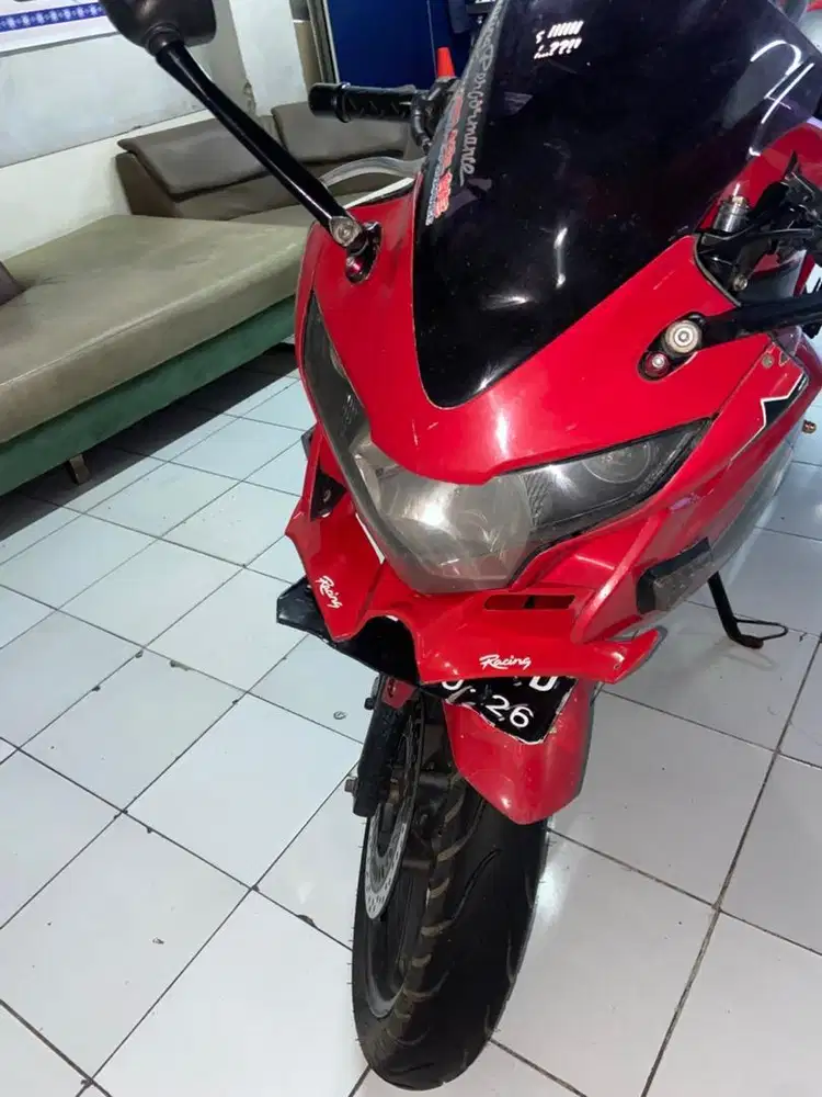CBR 150 R Tahun 2011