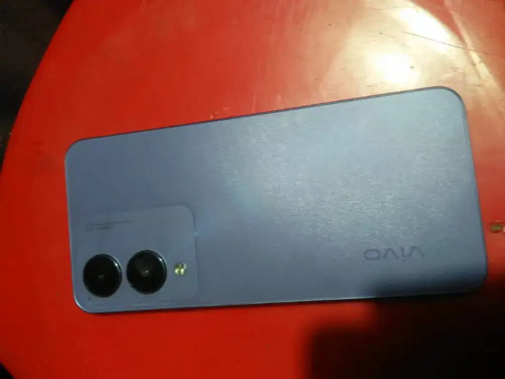 Dicari hp minus apapun utamakan android minimal ram 4gb