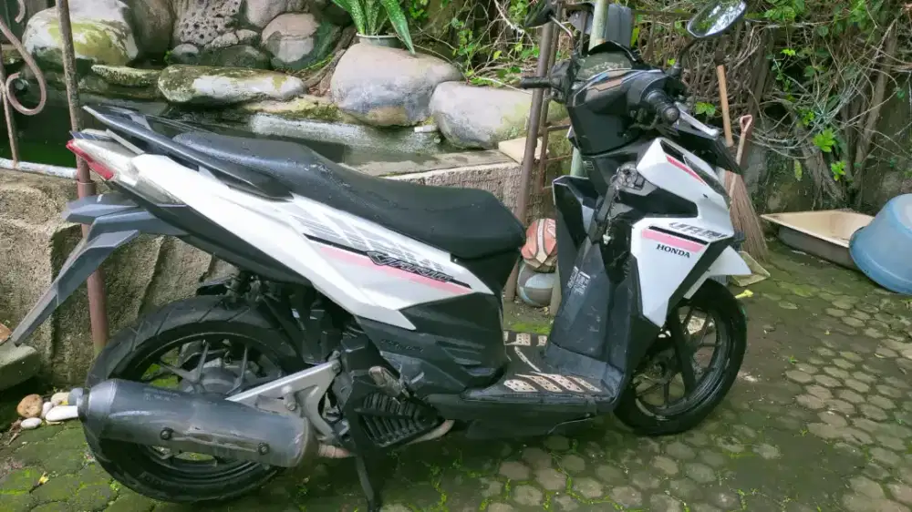 Dijual Vario 2017 10jt net