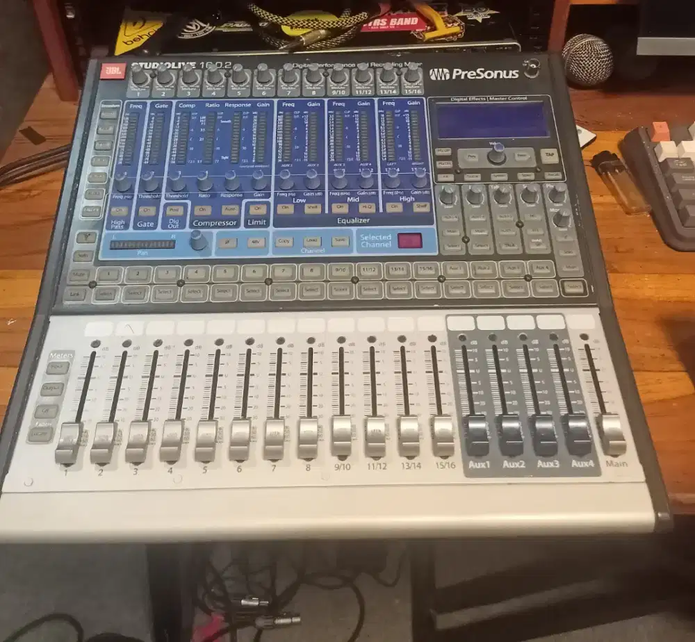 mixer presonus 1602
