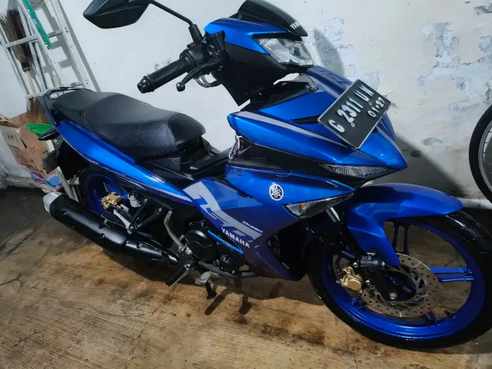 Dijual motor sangat terawat Yamaha MX King biru