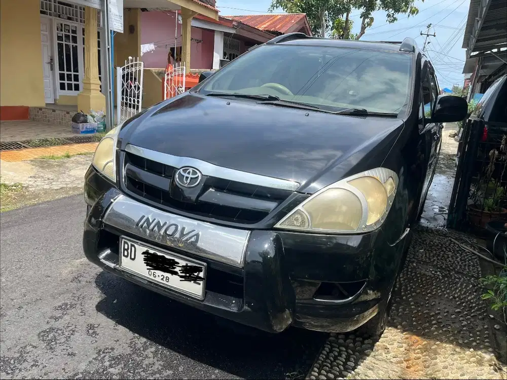 Kijang Innova G MT 2005