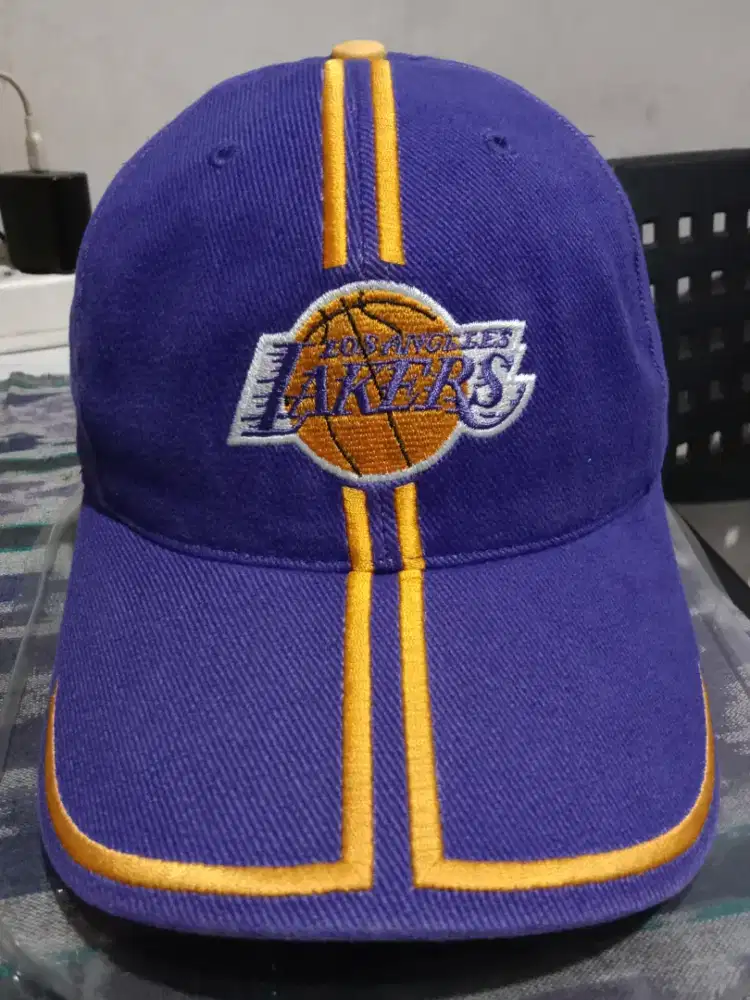 Topi Lakers Vintage Rare Original