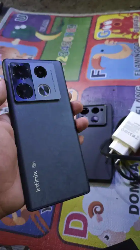 infinix note 40pro 5G 8/256gb
