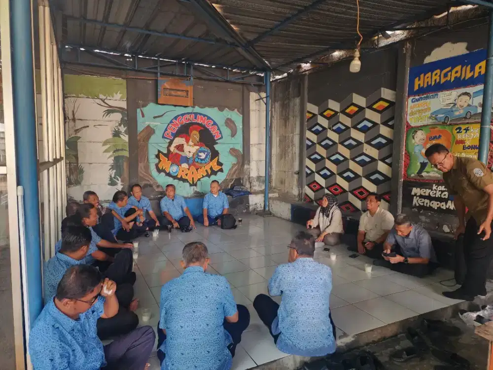 Di cari lowongan pengemudi tercepat!!
