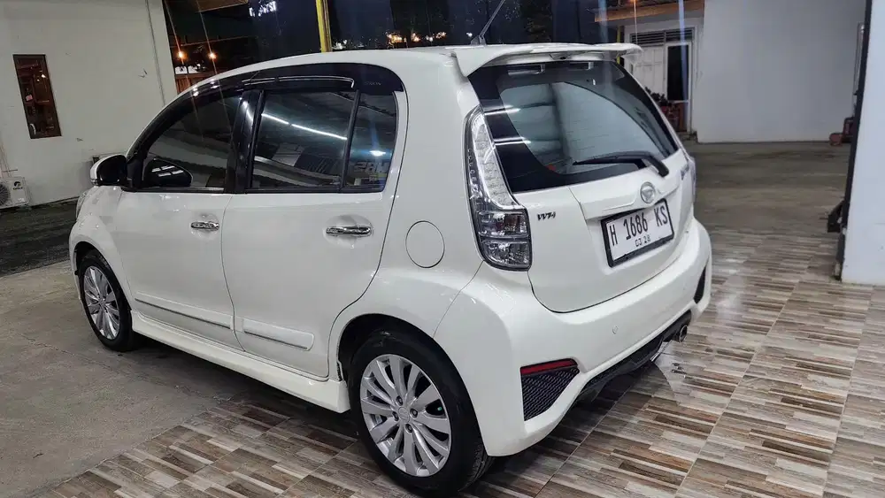 Daihatsu Sirion 2015 Bensin