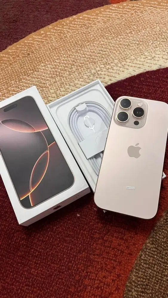 Iphone 16 pro 1 TB Ibox