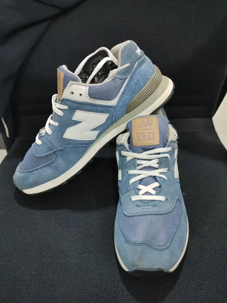 Sepatu NB 574 preloved size 44