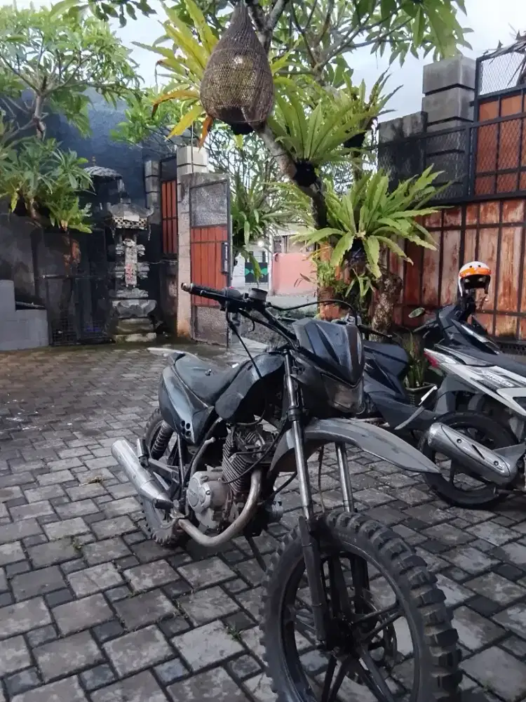 FS THUNDER 125 KLX LOOK