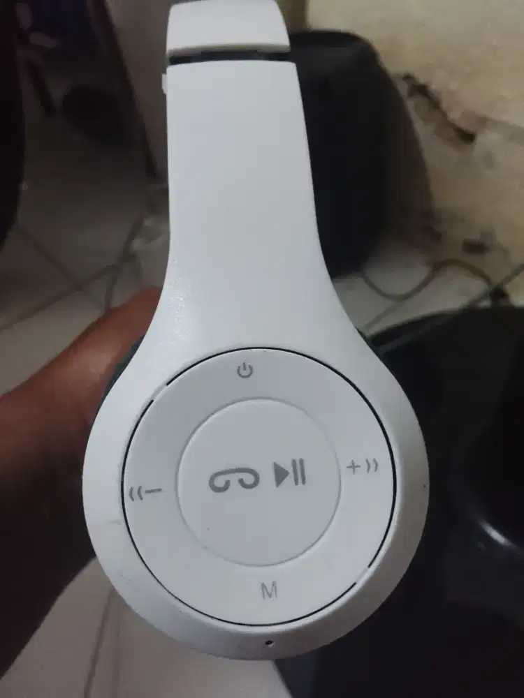 Headset bluetooth kuping
