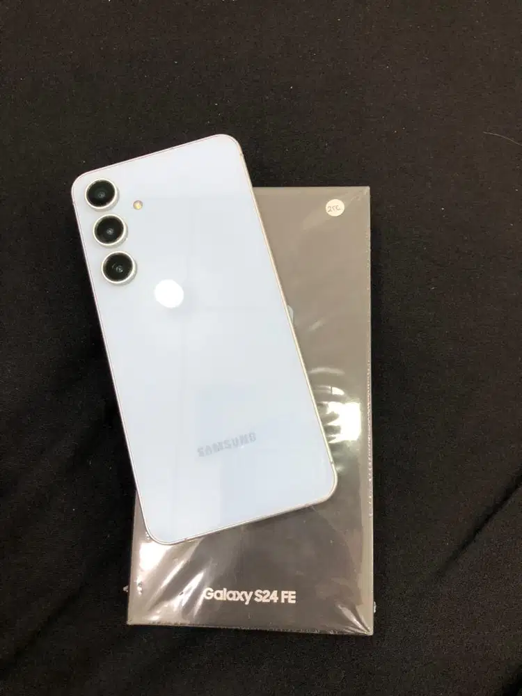 Handphone Samsung S24 FE
