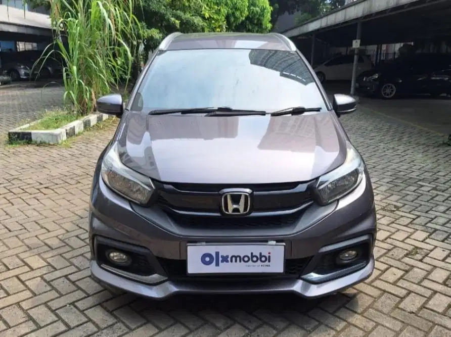 LOW DP Honda Mobilio 1.5 RS Bensin-AT 2017 2ZK