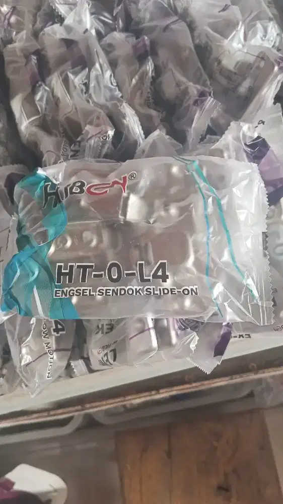 Menjual barang barang meuble dan acc