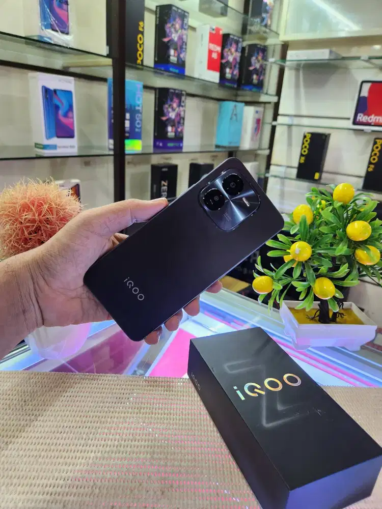 Iqoo Z9X 5G Ram 8+8Gb/ 128Gb Fullset Mulus Ori 100% Like New Brgaransi