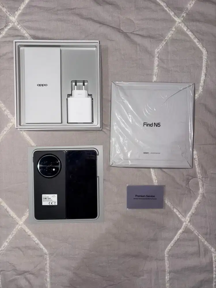 OPPO Find N5 Fold