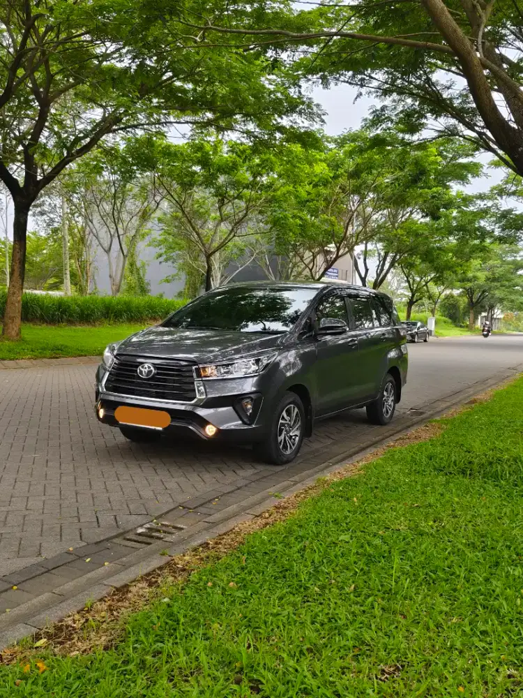 Toyota Innova Reborn 2.4 G AT Diesel Matic 2025