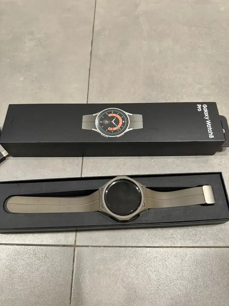 Samsung Galaxy Watch5 Pro Gray Titanium