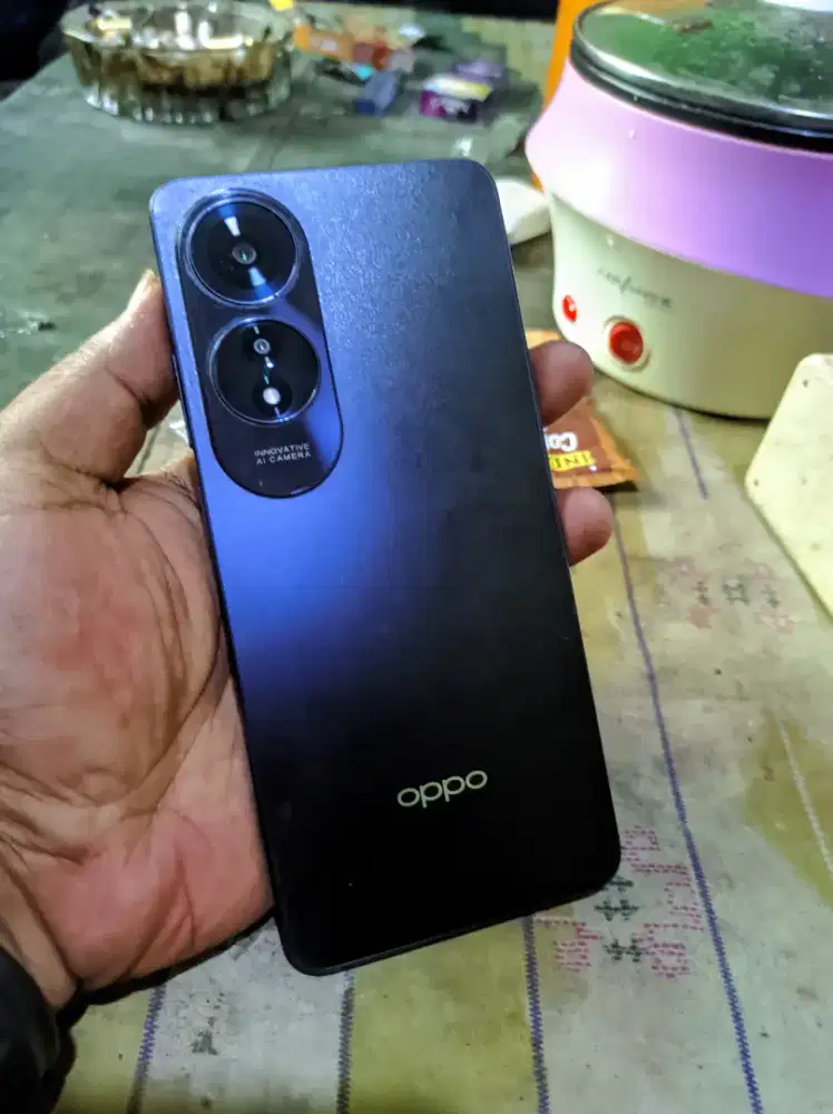 Oppo a60 mulus no minus
Hp charger 
Ram 8+8/128 
Snapdragon 680